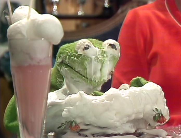 Kermit-Cakeface "Hey Kermit, you got a little....yeah, a....just...okay, do what I'm doing with my hand here..." ?¢‚Ǩ‚ÄúMike C