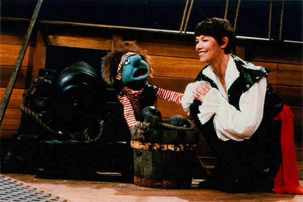 RIP Muppet Show Guest Star Glenda Jackson