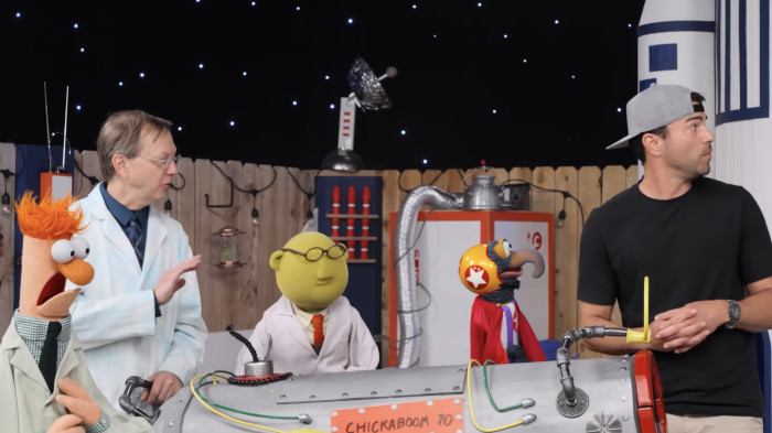 The Muppets Appear on CrunchLabs