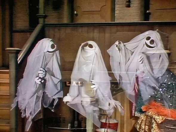 three muppet ghosts